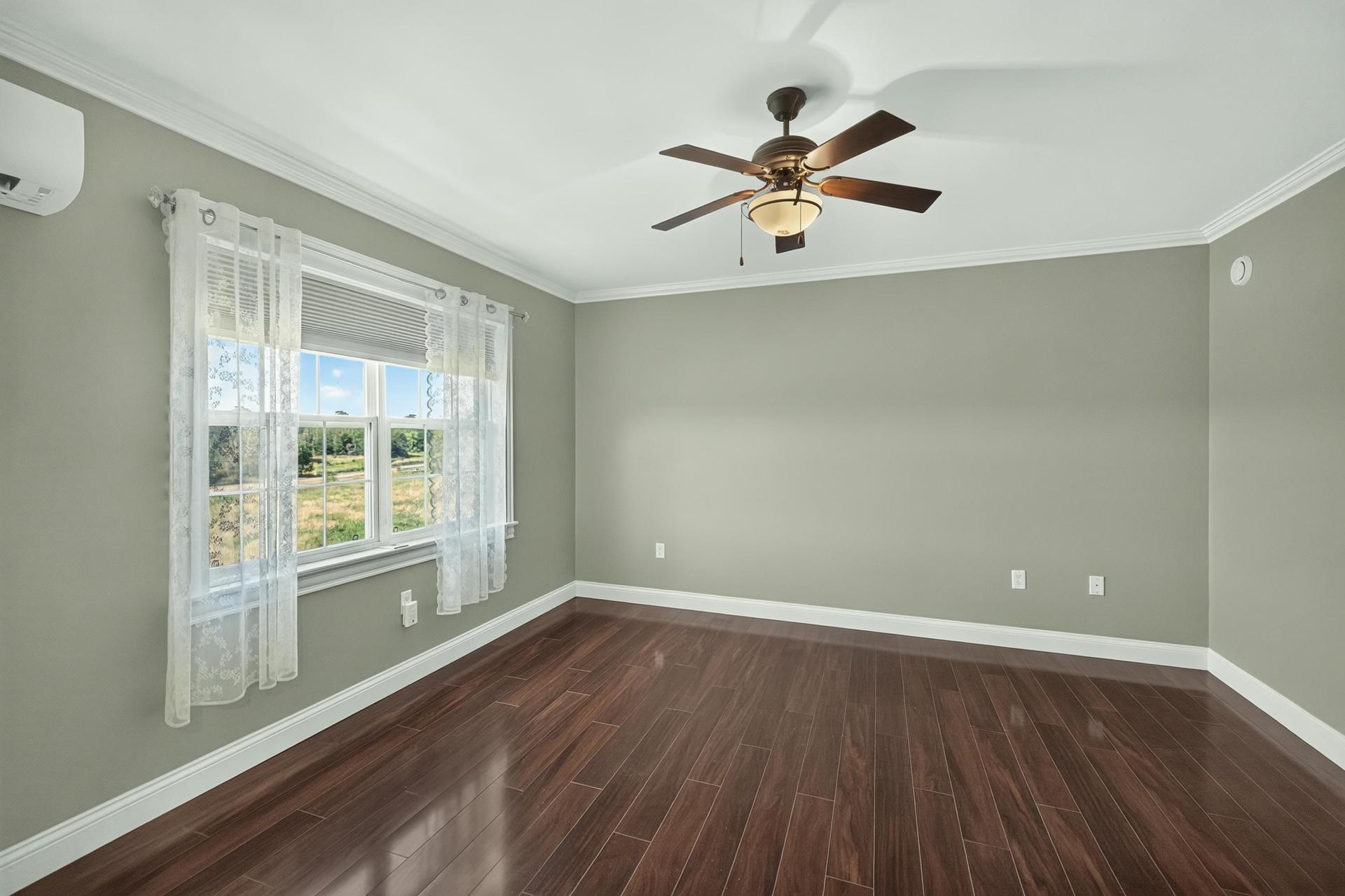 15 Cameron Heights, Stratford, PE - Indoor Photo Showing Other Room