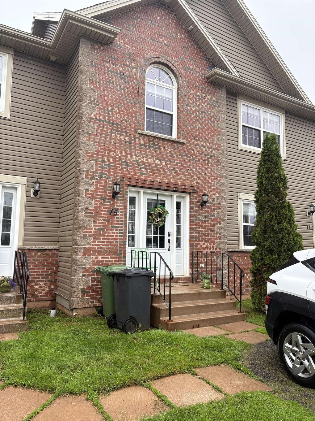 15 Cameron Hights, Stratford, PE