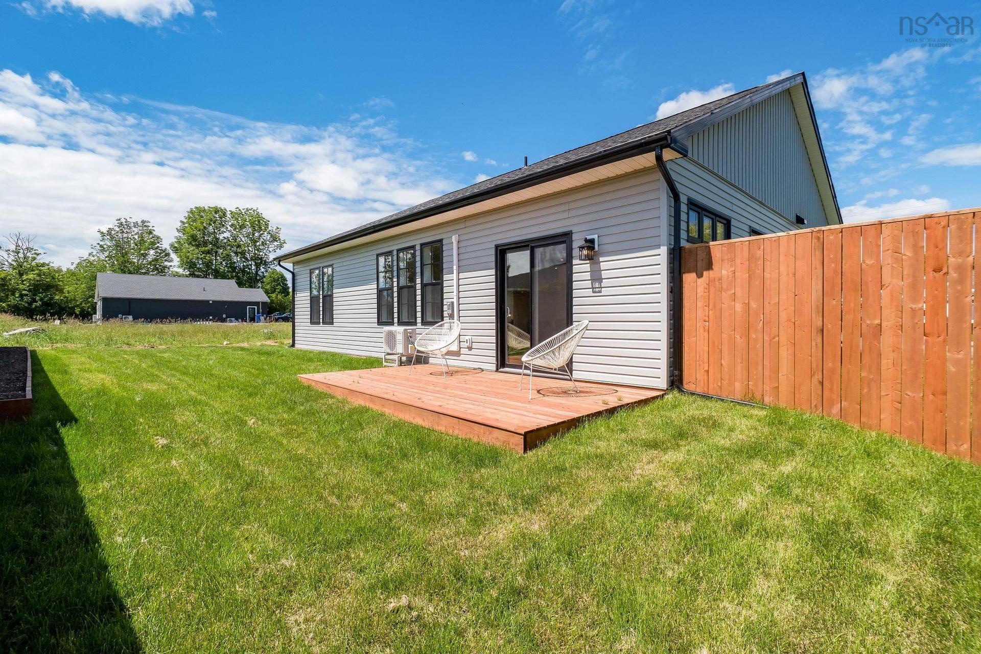 5 Mccully Crescent, Hantsport, NS