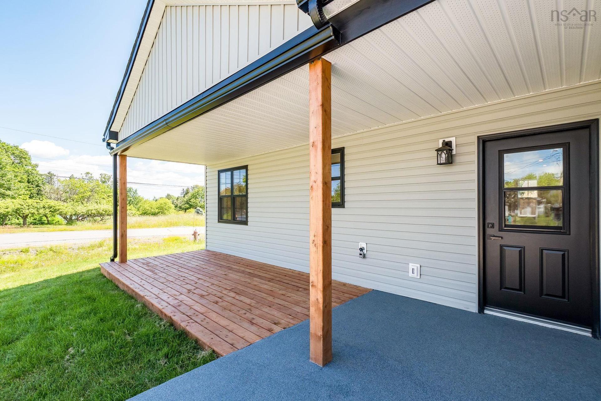 5 Mccully Crescent, Hantsport, NS