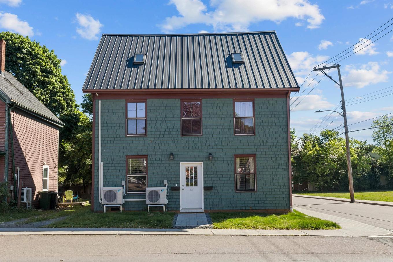 44 Weymouth Street, Charlottetown, PE