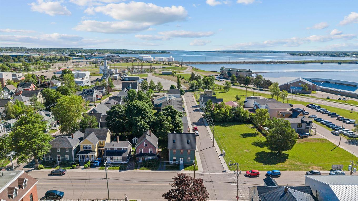 44 Weymouth Street, Charlottetown, PE