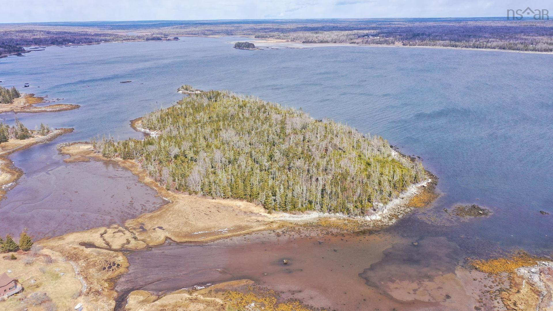 Ambers Island, Osborne Harbour, NS