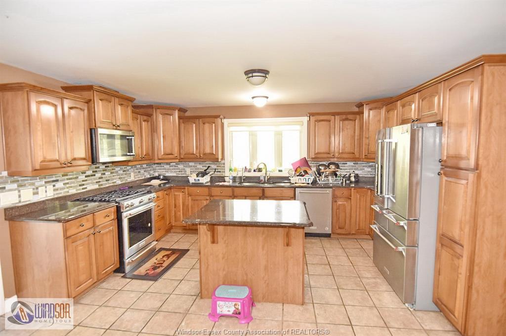 Upper-4305 Casgrain, Windsor, ON