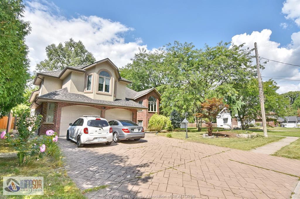Upper-4305 Casgrain, Windsor, ON
