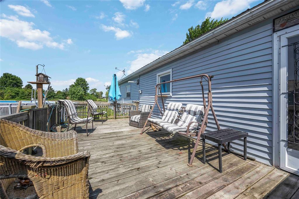 3327 Petrolia Line, Petrolia, ON