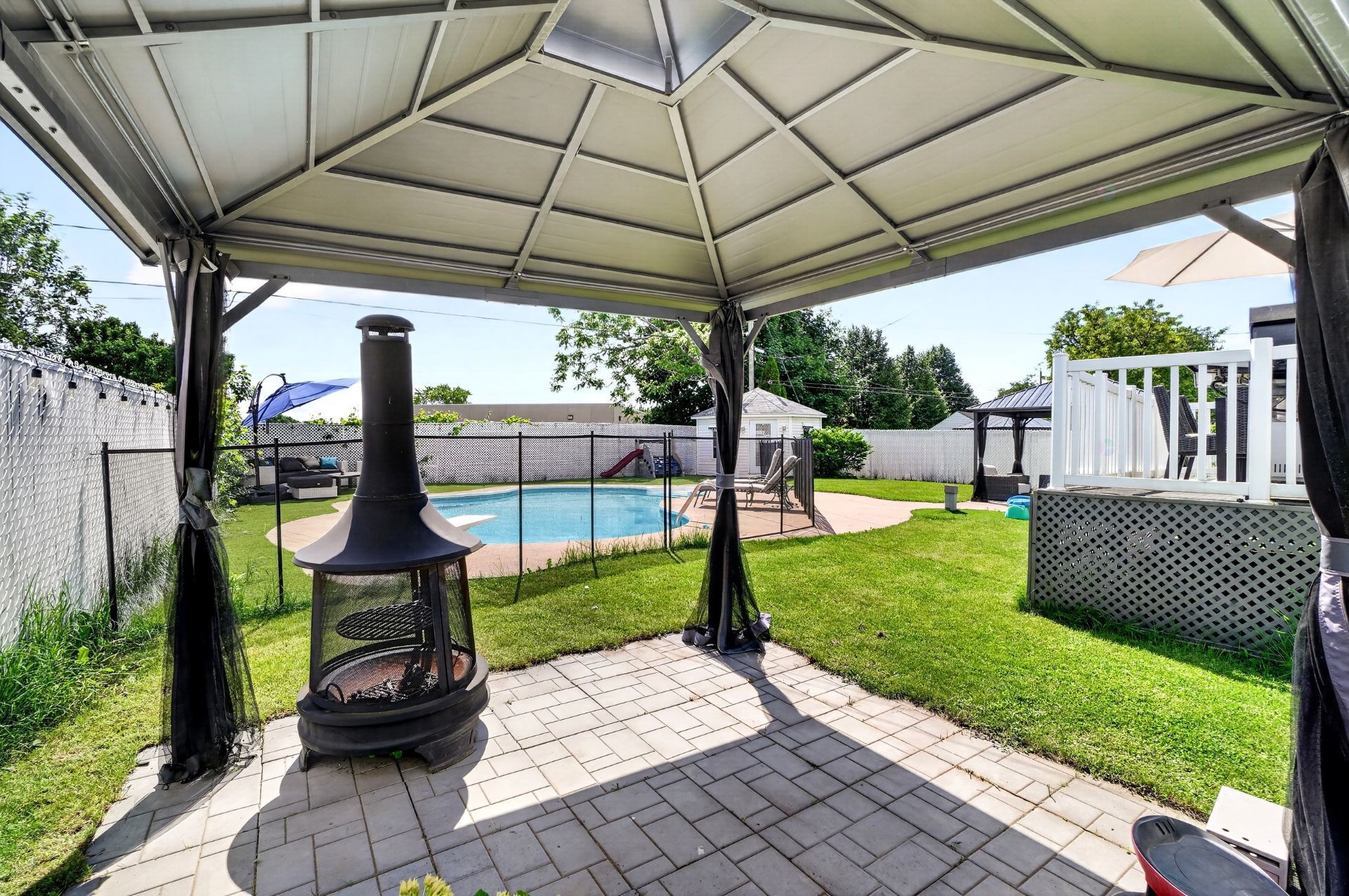 Patio - 422 Rue St-Laurent, Saint-Eustache, QC