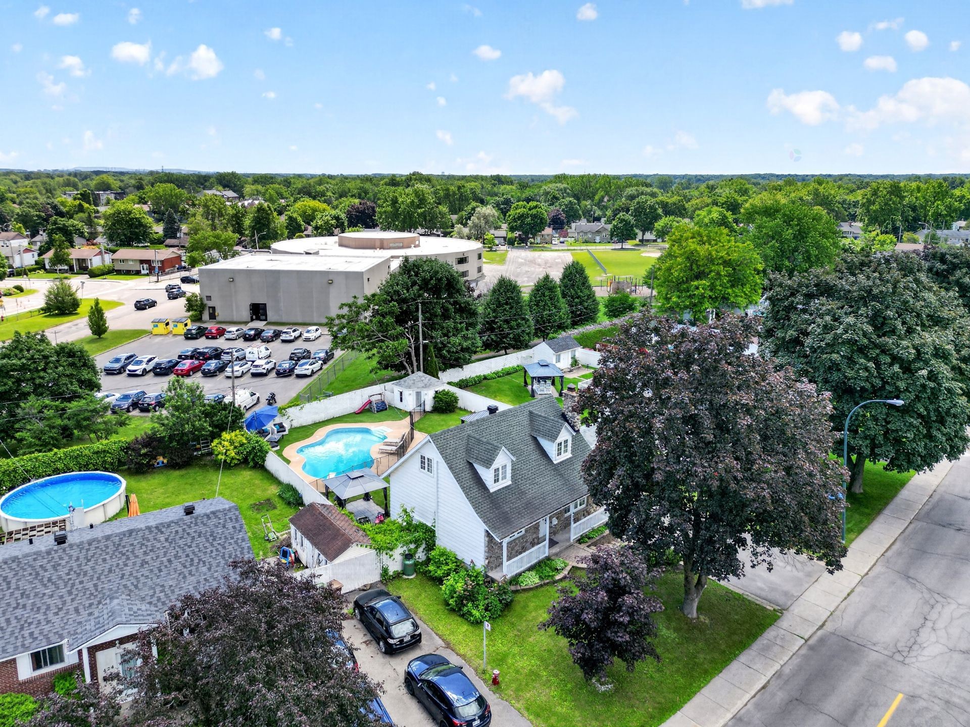 Aerial View - 422 Rue St-Laurent, Saint-Eustache, QC
