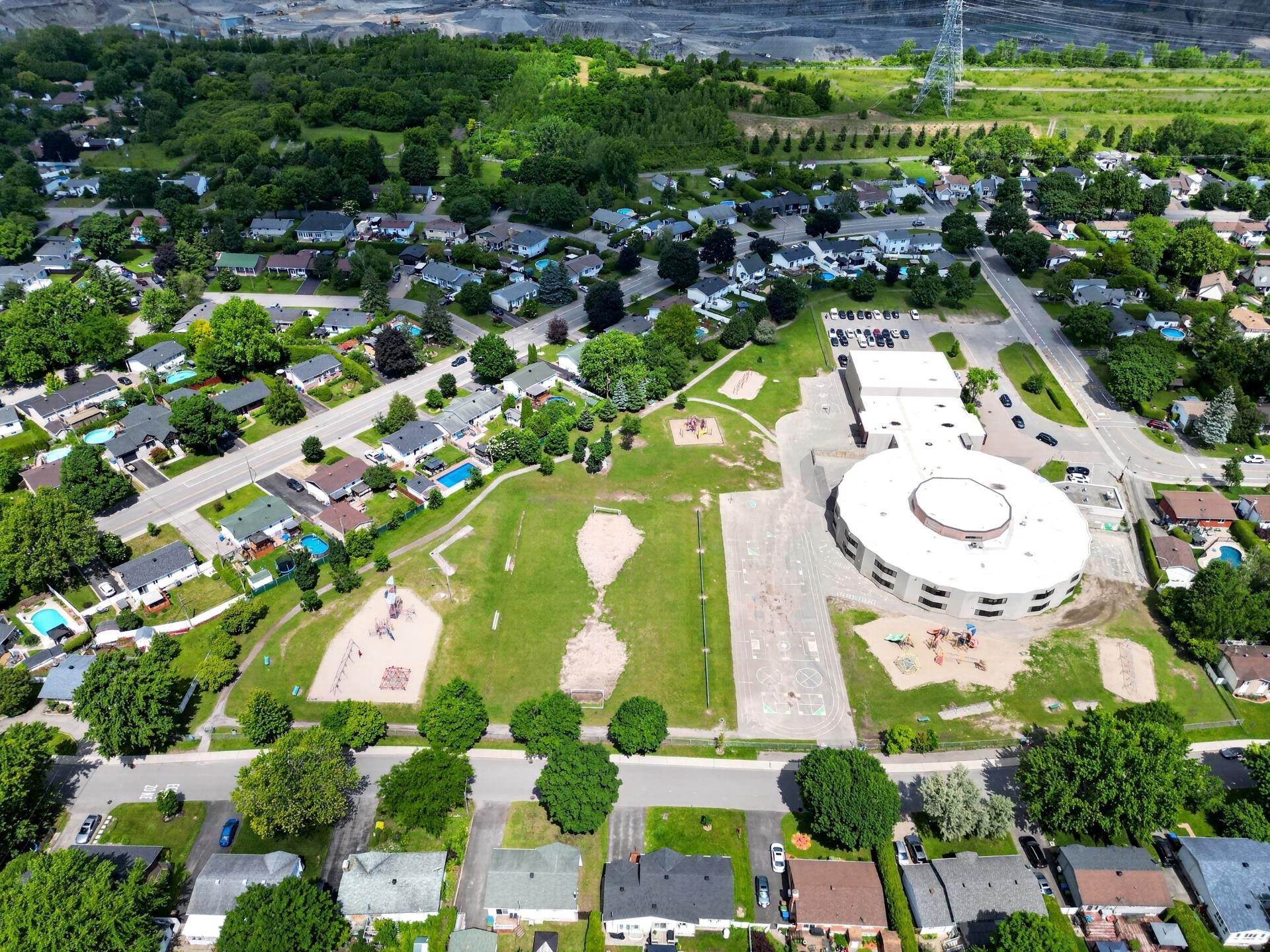 Aerial View - 422 Rue St-Laurent, Saint-Eustache, QC