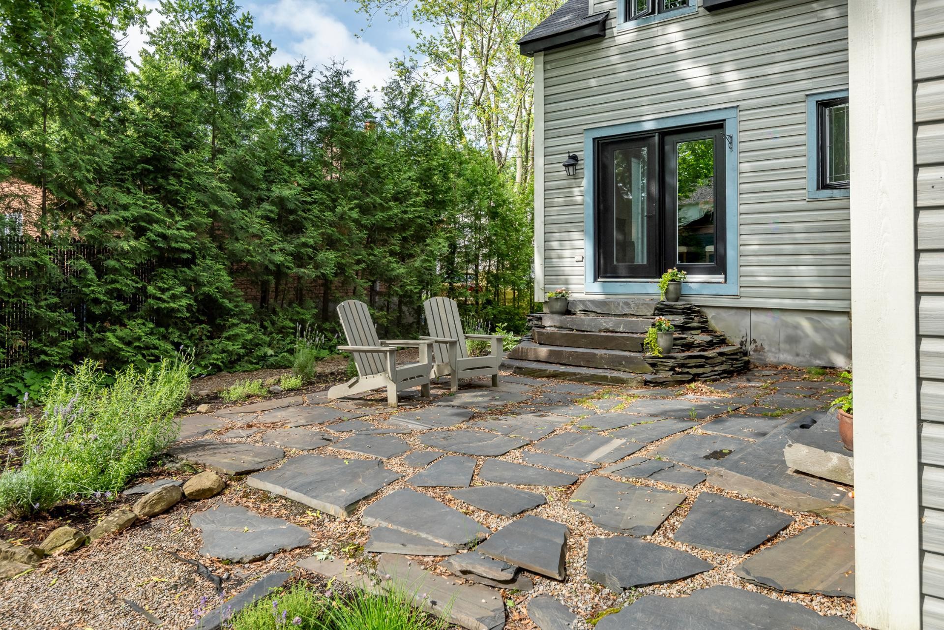 Exterior - 117 Av. St-Andrew, Beaconsfield, QC