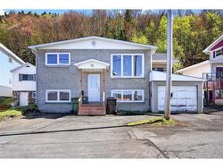 16 Mcgarvie ST Campbellton, NB E3N 1S9