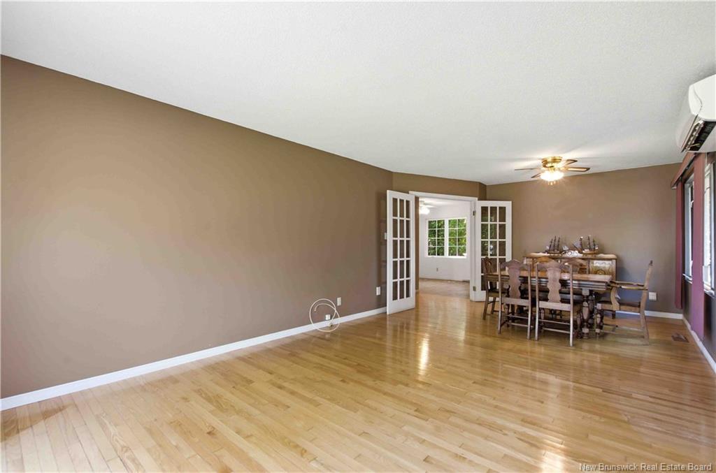 452 Pleasant Dr, Minto, NB