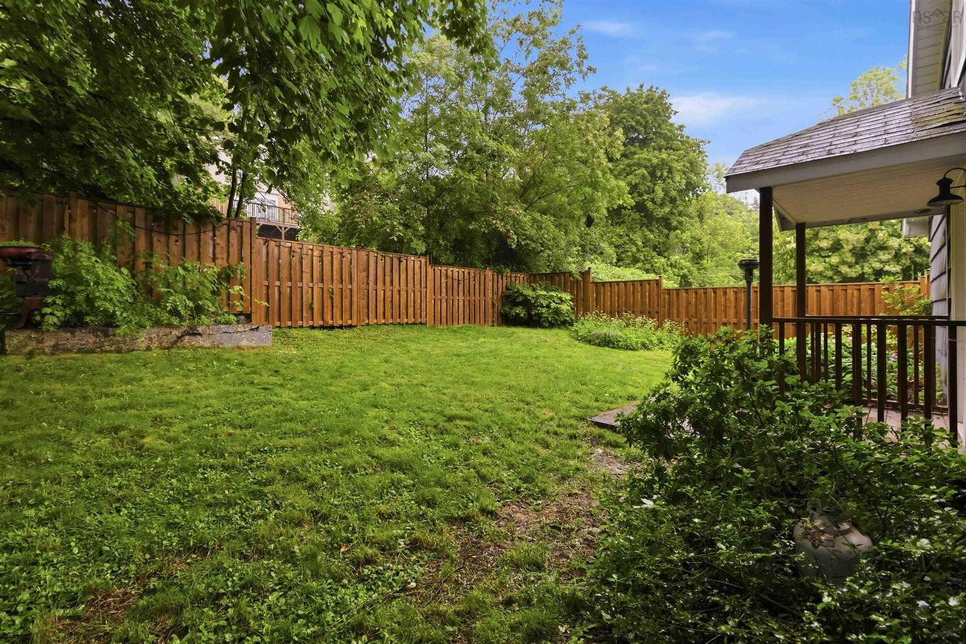 5 Dahlia Street, Dartmouth, NS