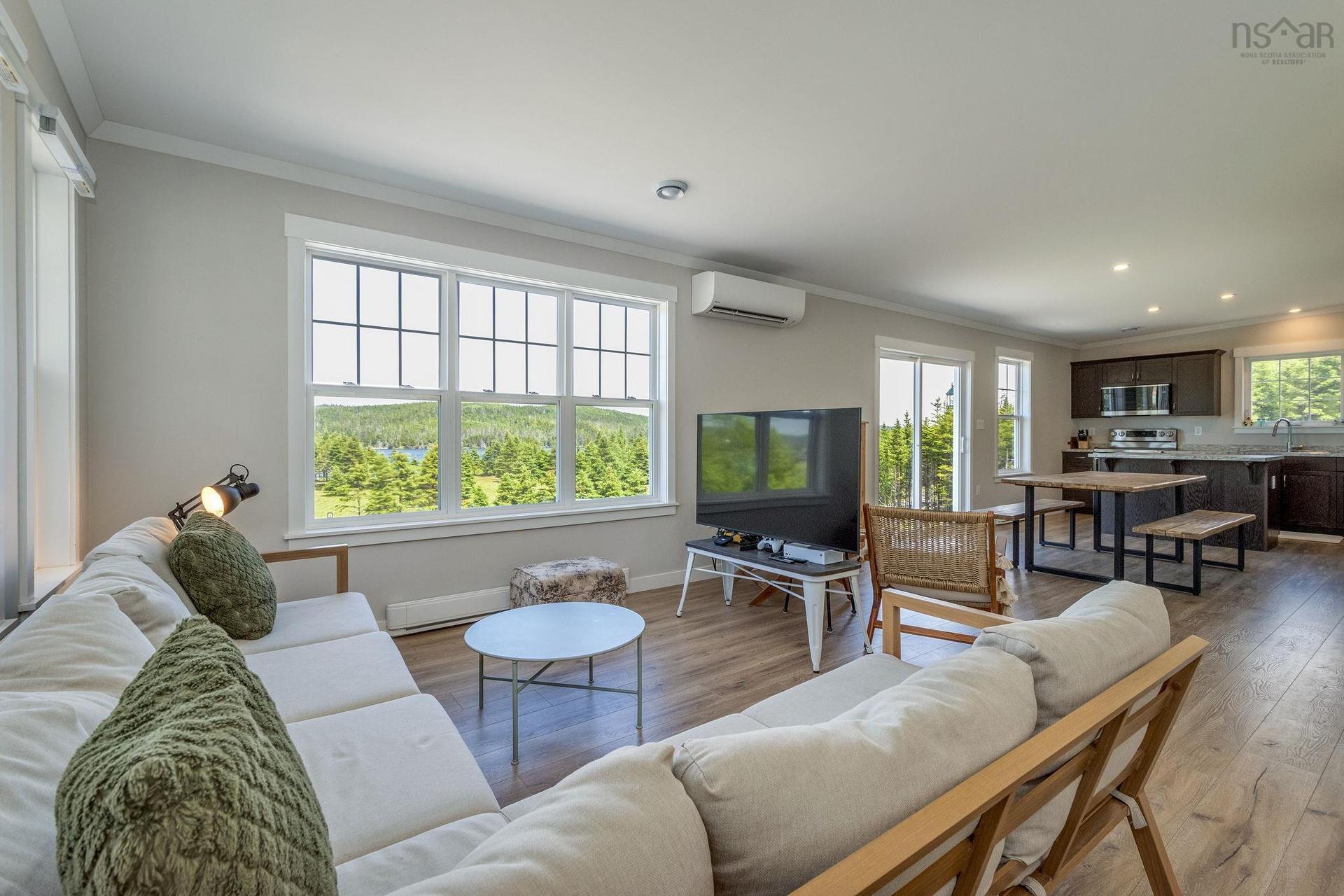 9118 316 Highway, New Harbour, NS
