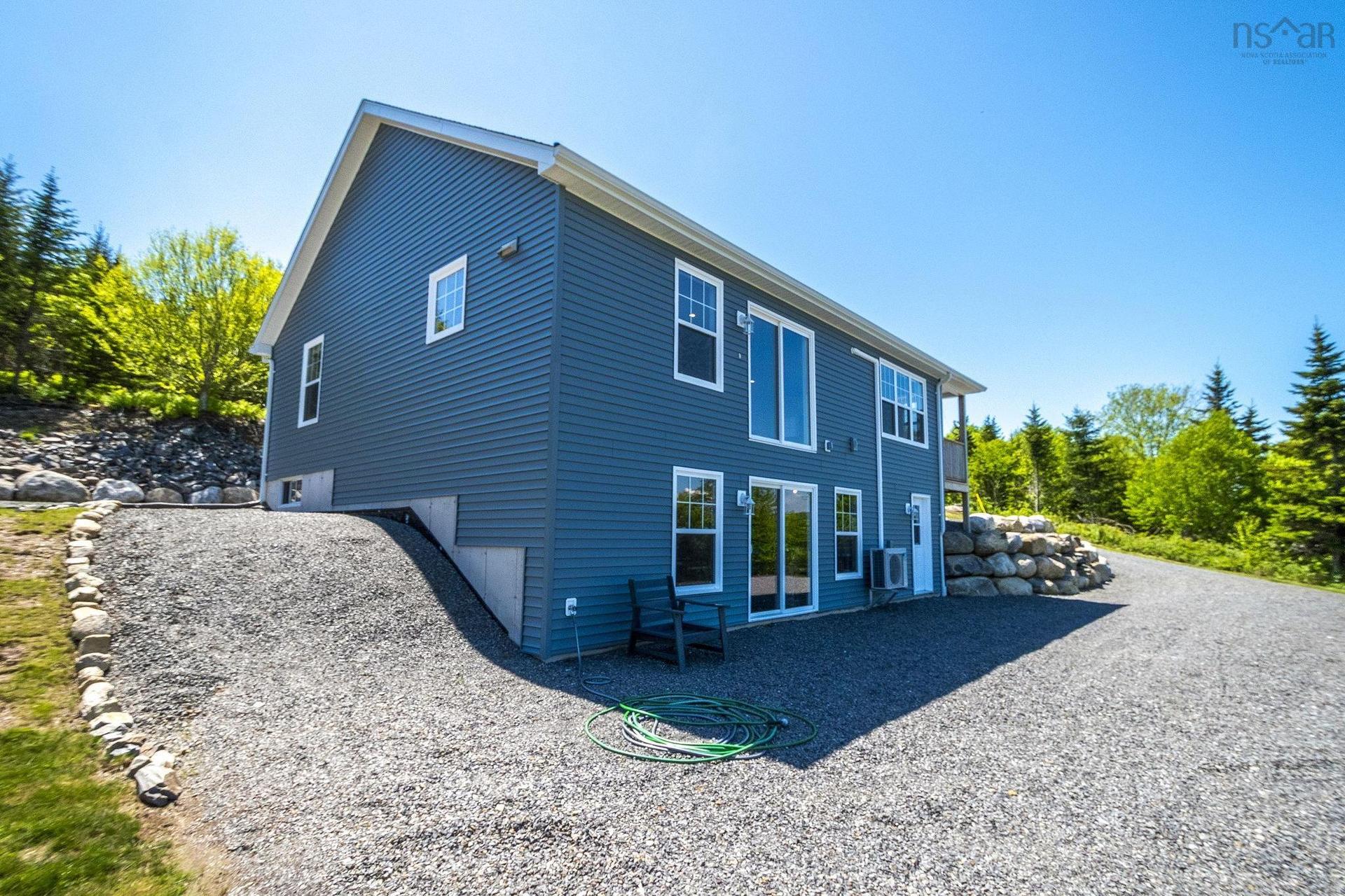 9118 316 Highway, New Harbour, NS