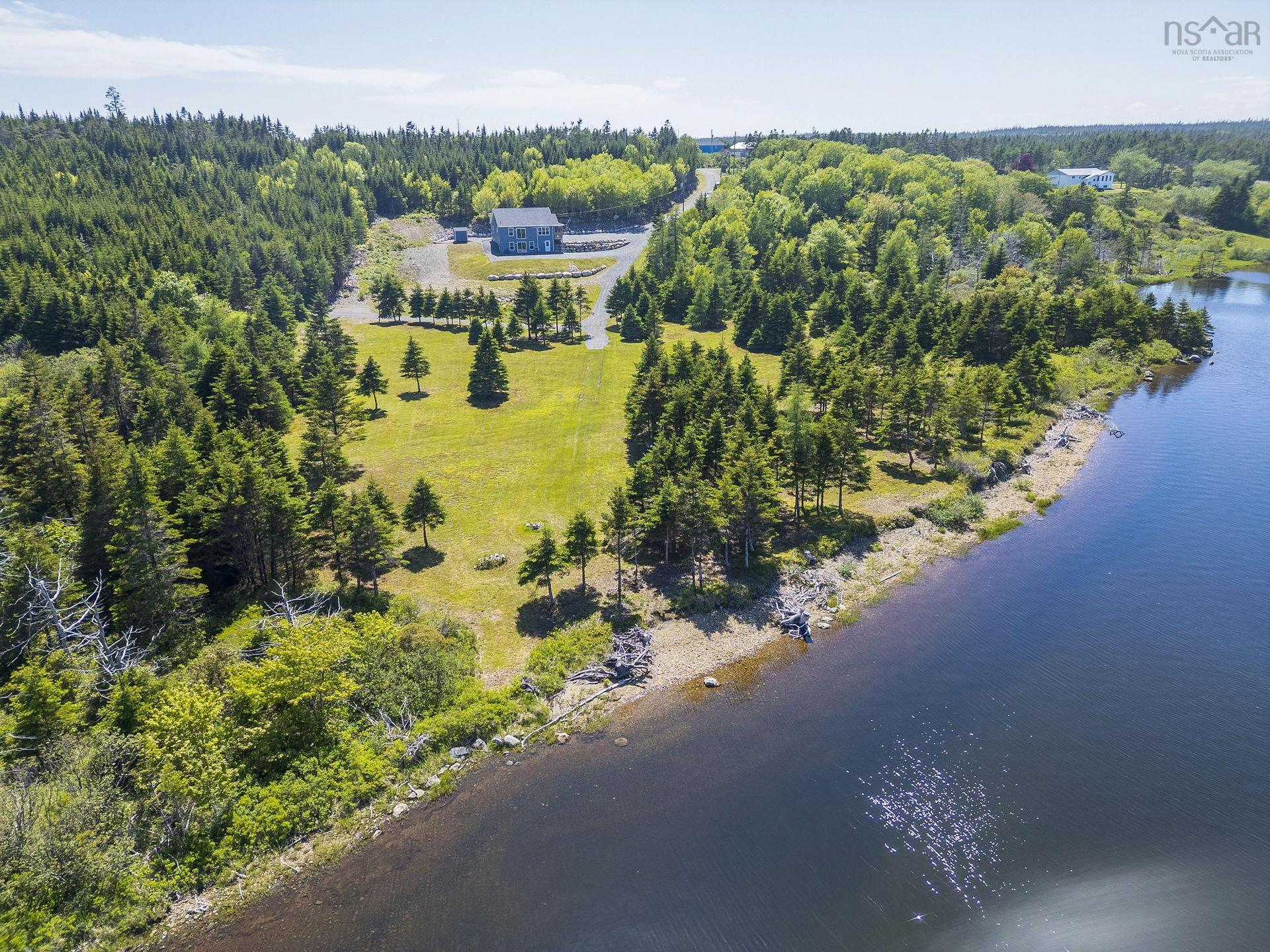 9118 316 Highway, New Harbour, NS