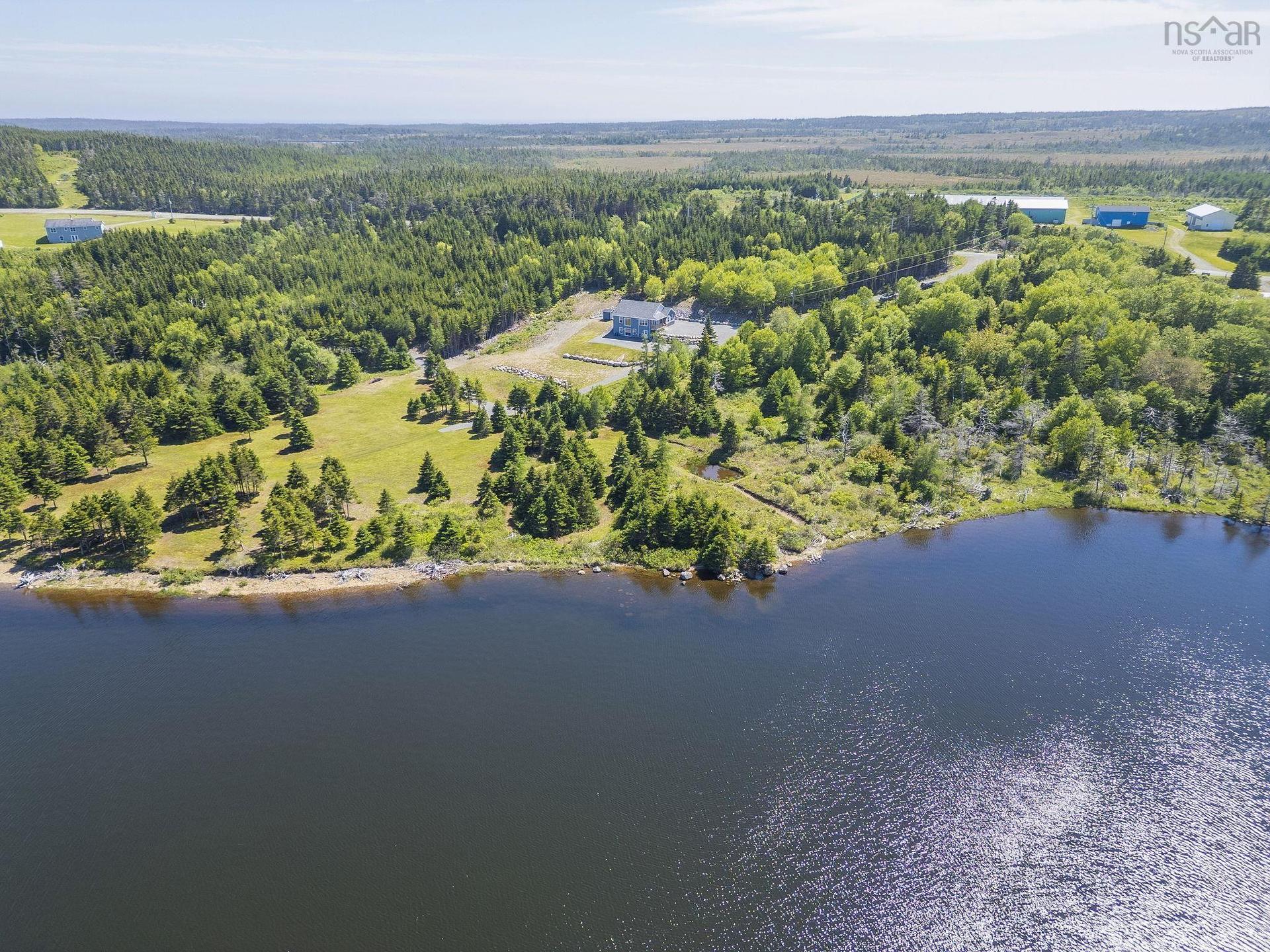 9118 316 Highway, New Harbour, NS