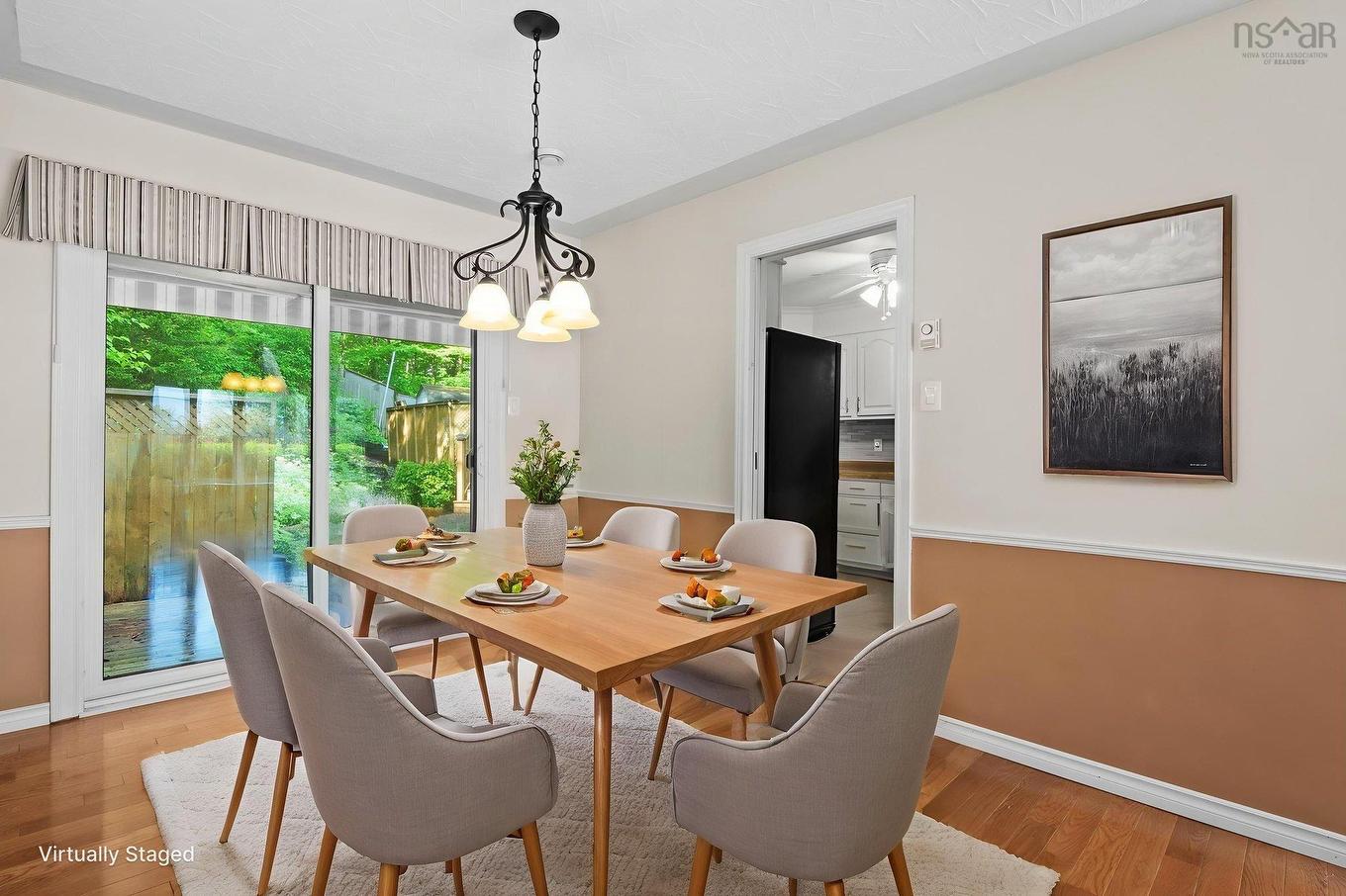 10 Plymouth Street, Halifax, NS - Indoor Photo Showing Dining Room