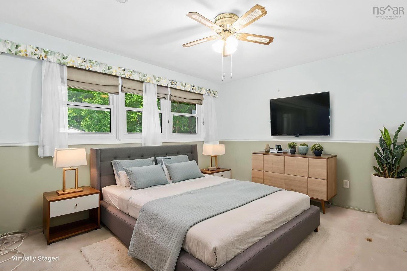10 Plymouth Street, Halifax, NS - Indoor Photo Showing Bedroom