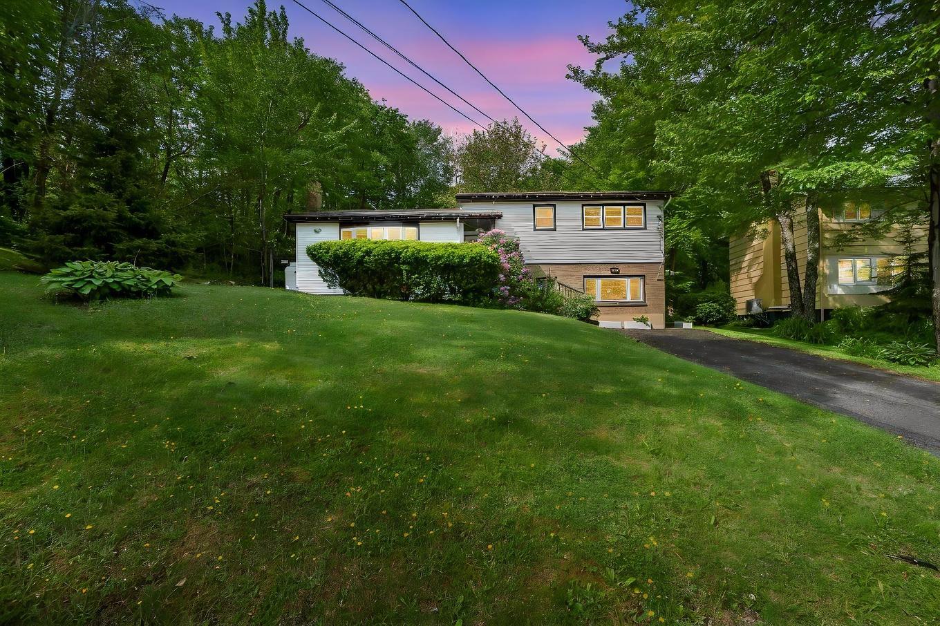 10 Plymouth Street, Halifax, NS - Outdoor