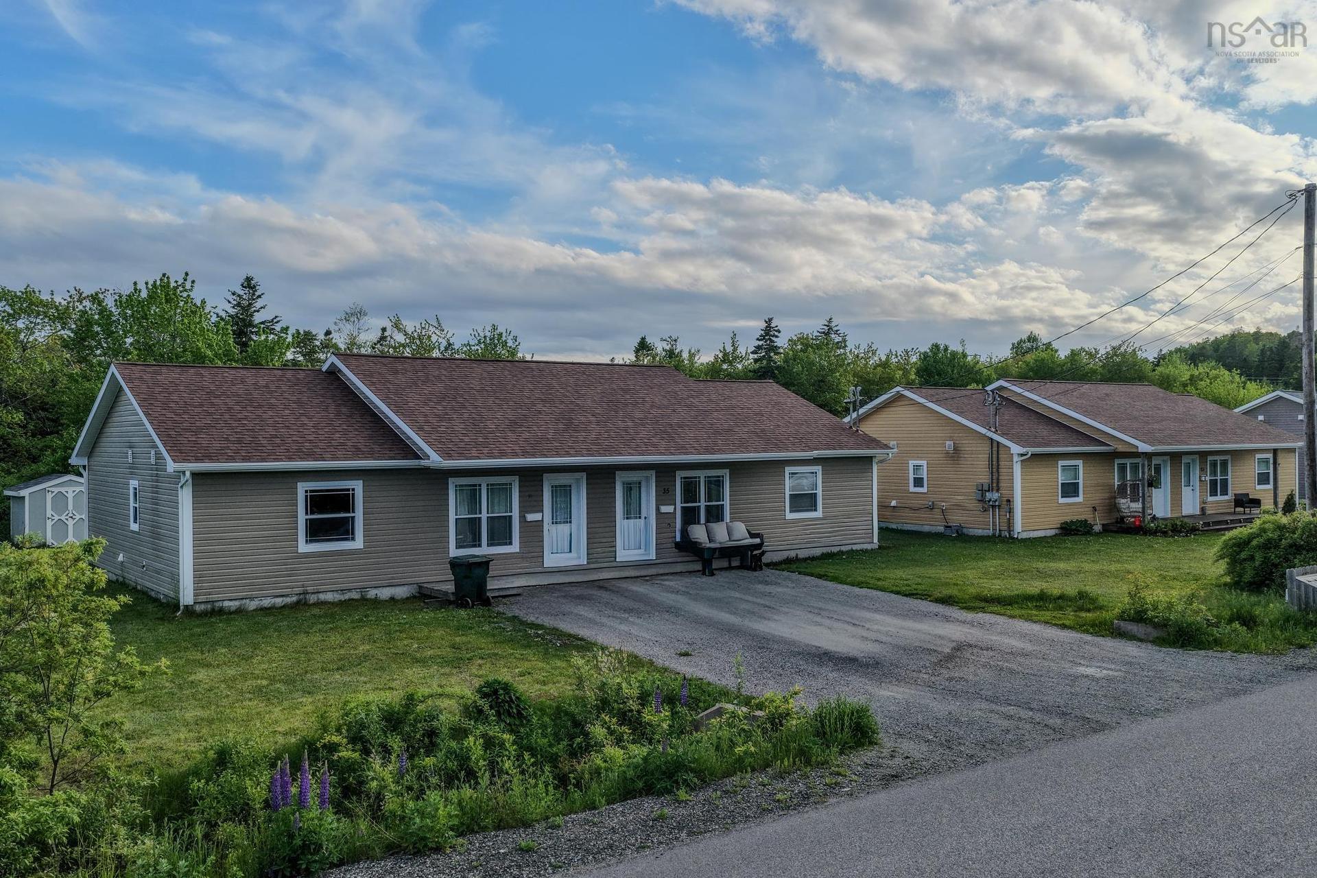 33 Deerfield Drive, Coxheath, NS
