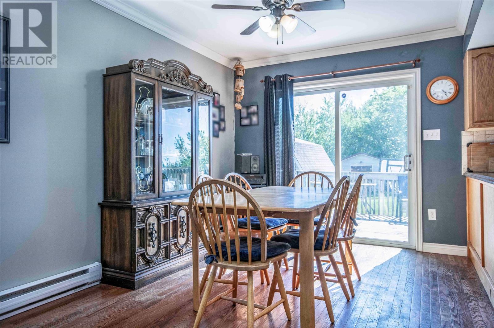 13 Pennells Road, Conception Bay South, NL - Indoor Photo Showing Dining Room