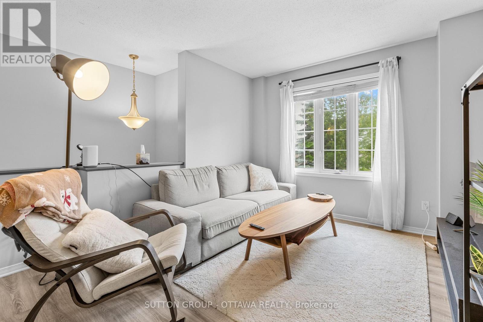 318 Gotham Private, Ottawa, ON