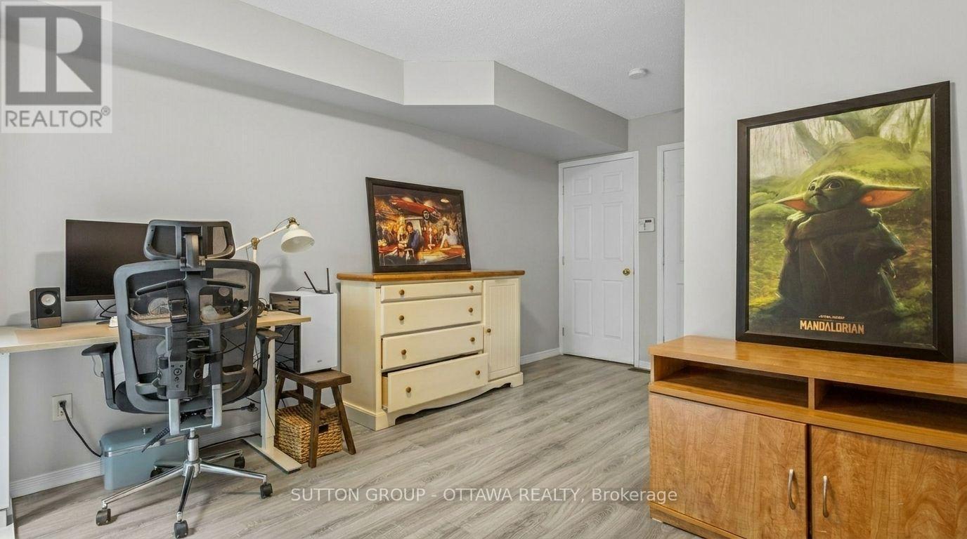 318 Gotham Private, Ottawa, ON