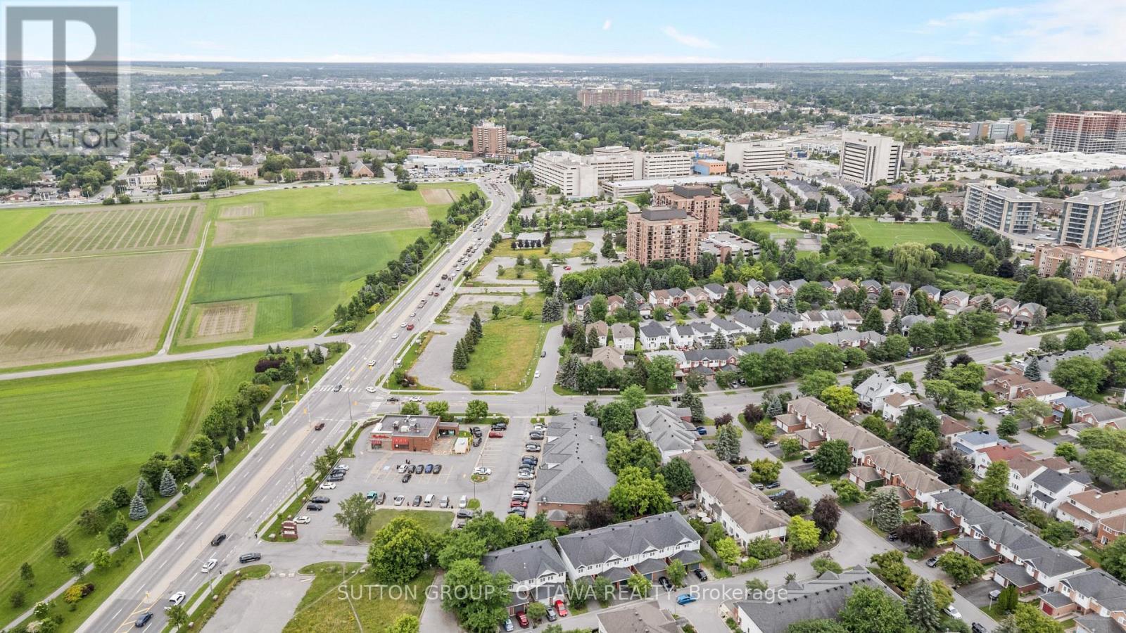 318 Gotham Private, Ottawa, ON
