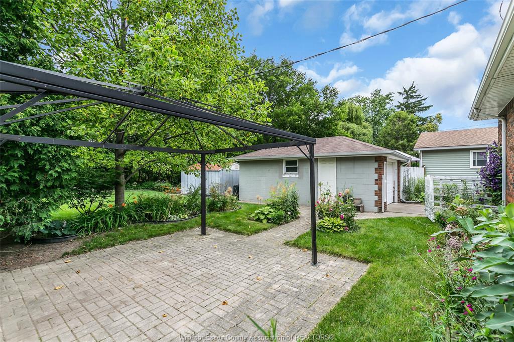 845 Rossini Boulevard, Windsor, ON