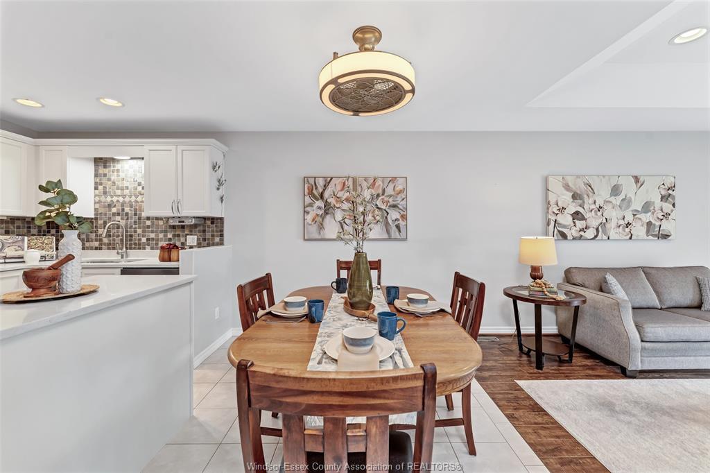 1535 Luxury, Windsor, ON
