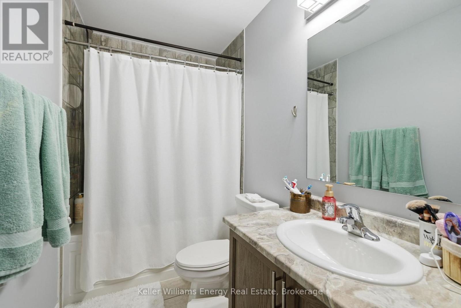67 Tabaret Crescent, Oshawa (Windfields), ON