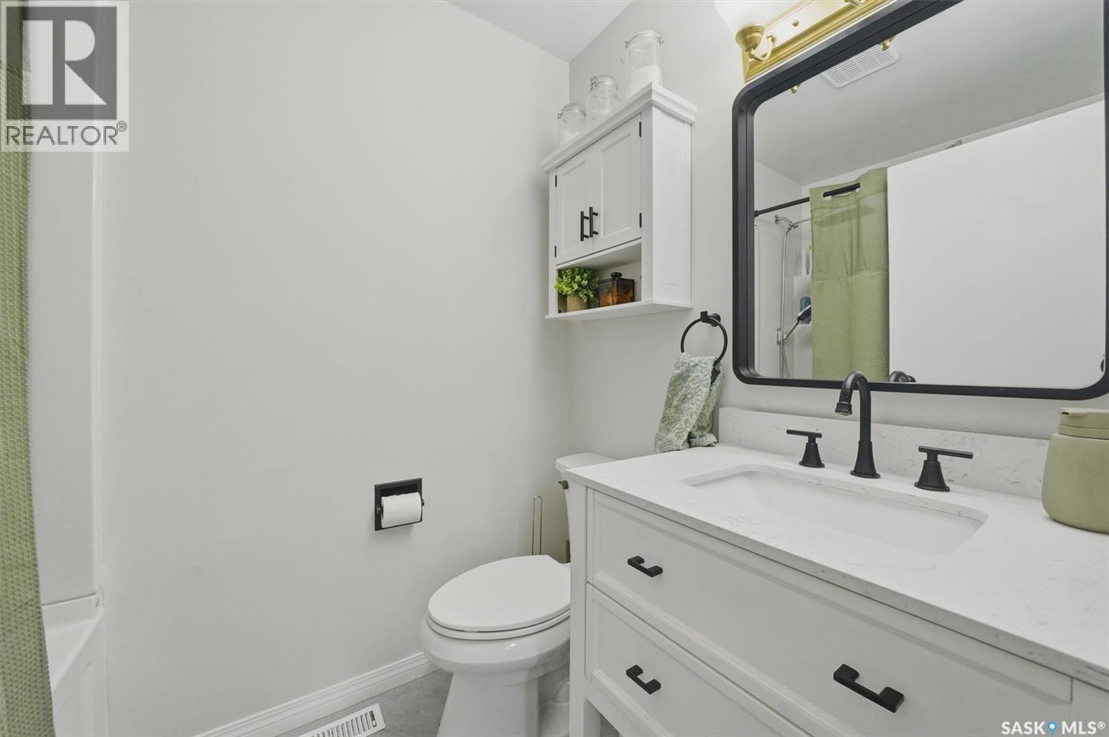 342 Wollaston Rise, Saskatoon, SK