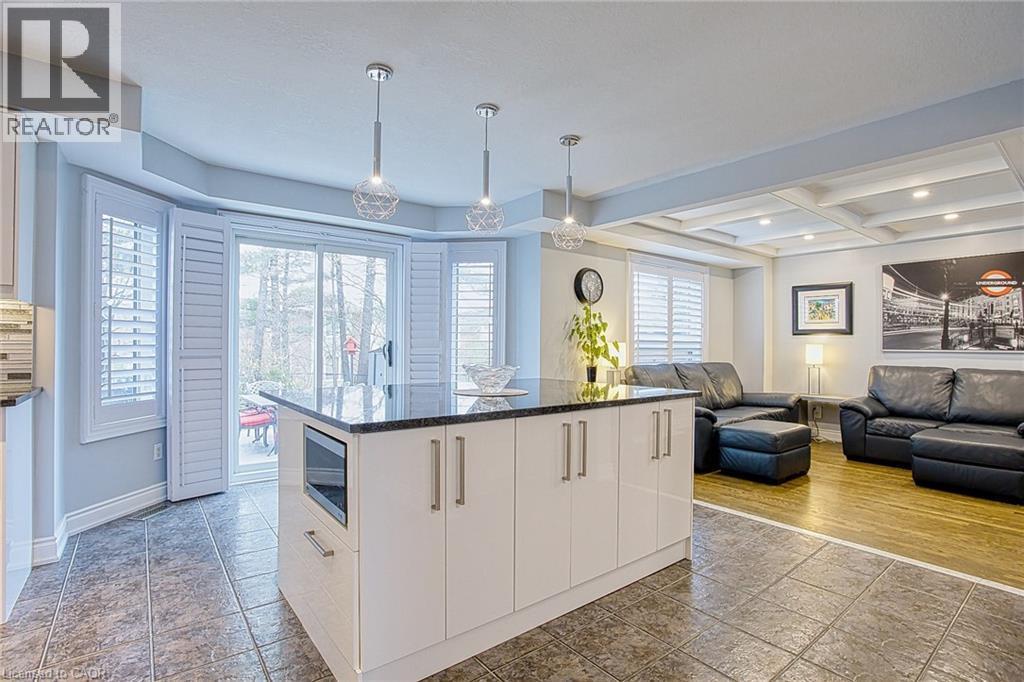 5 Shetland Drive, Waterdown, ON
