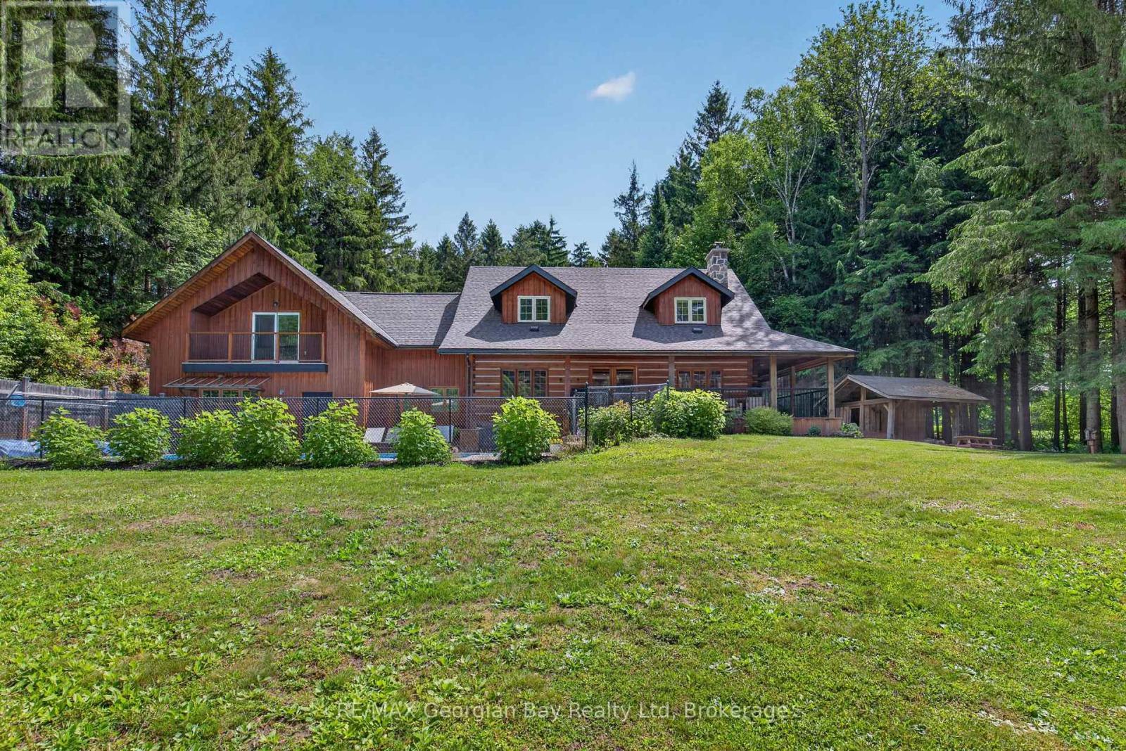19 Kingfisher Crescent, Tiny, ON - Outdoor