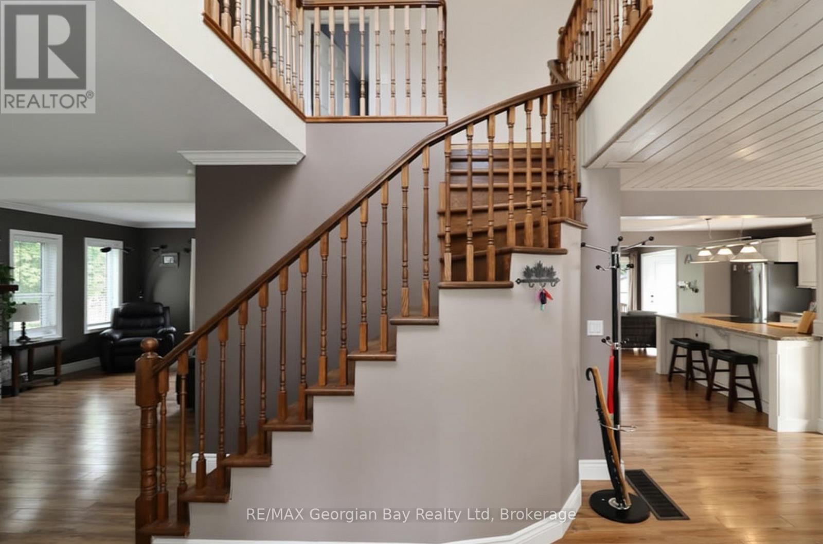 STAIRCASE - 4 Moore Avenue, Tay, ON - Indoor Photo Showing Other Room