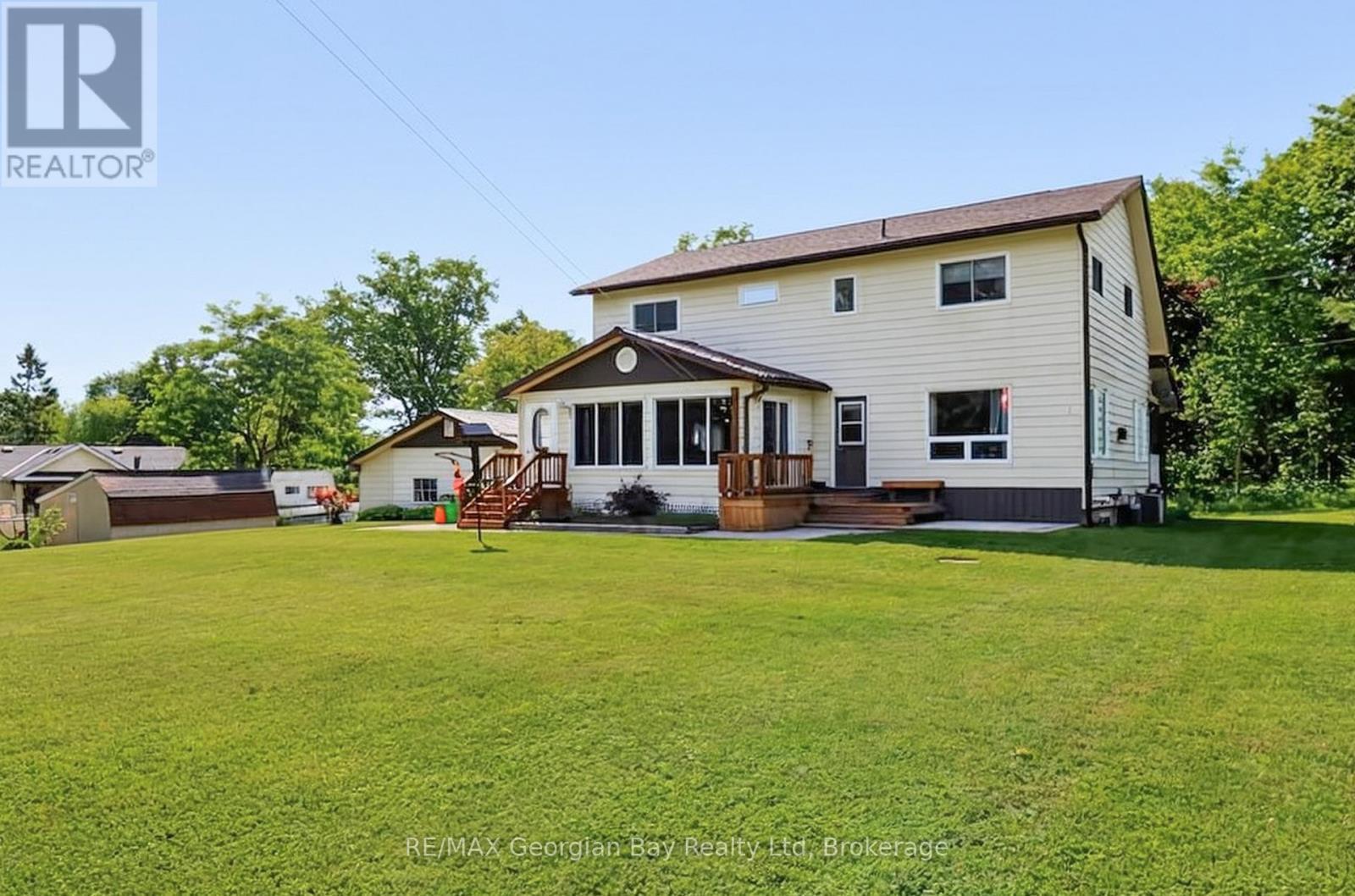 4 Moore Avenue, Tay, ON - Outdoor With Deck Patio Veranda