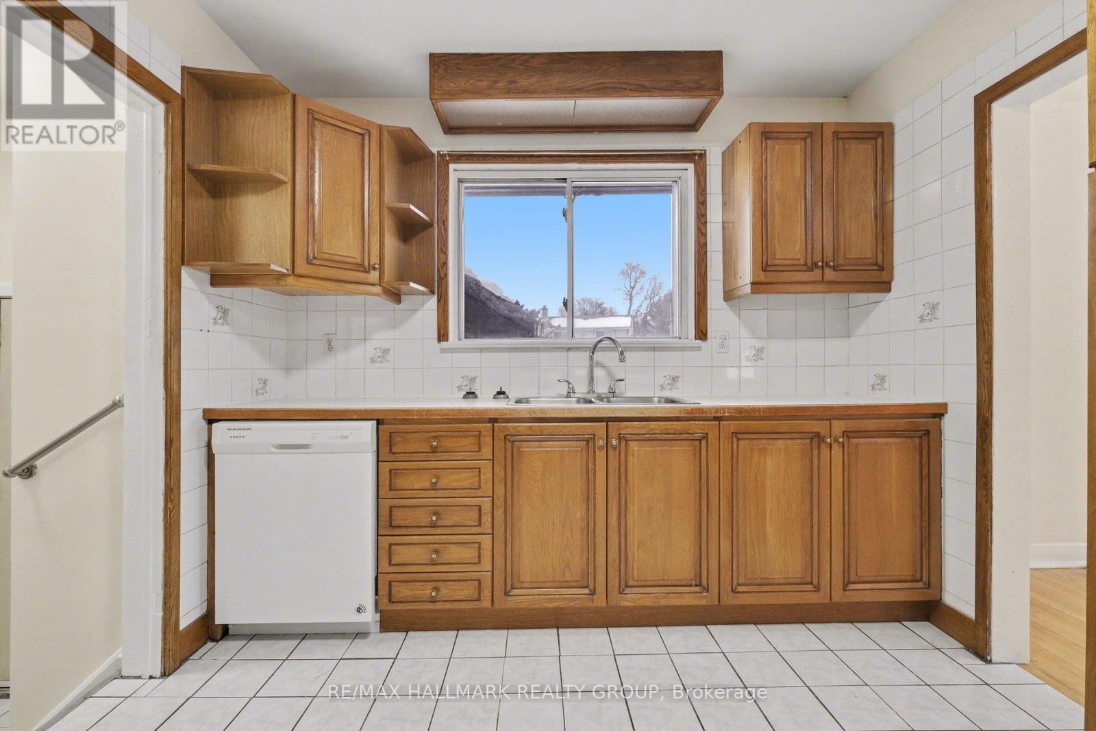 1299 Evans Boulevard, Ottawa, ON