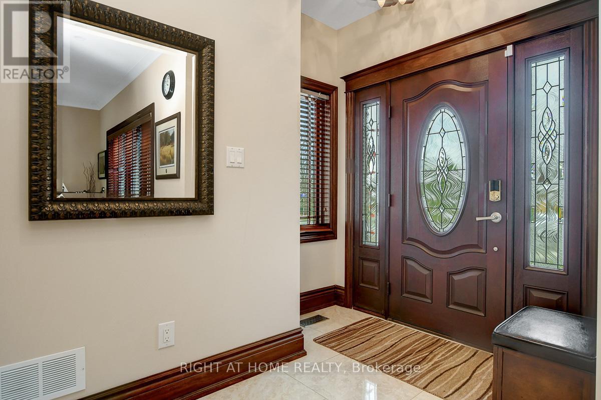 1271 Field Street, Ottawa, ON