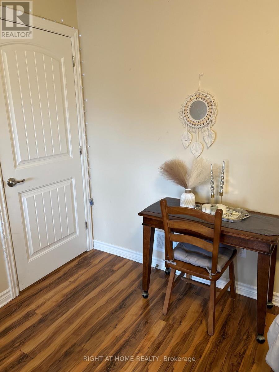 1271 Field Street, Ottawa, ON