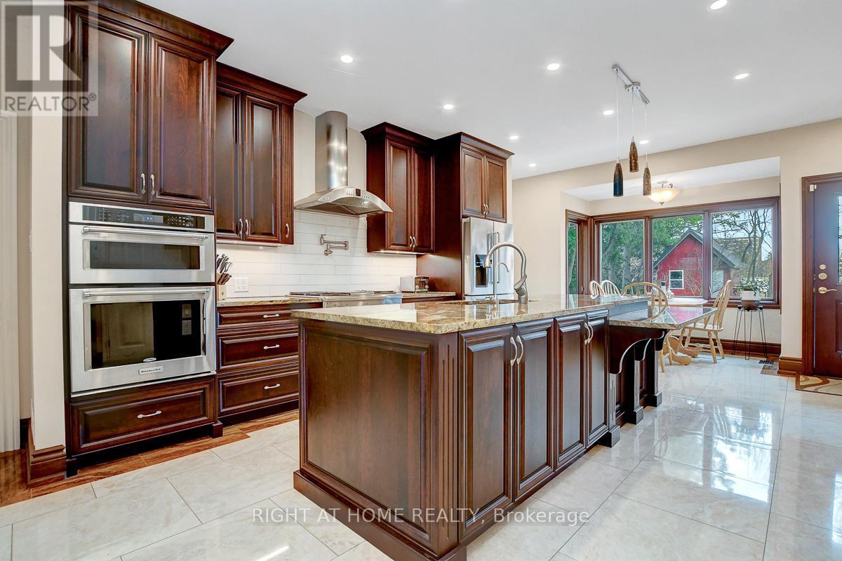 1271 Field Street, Ottawa, ON