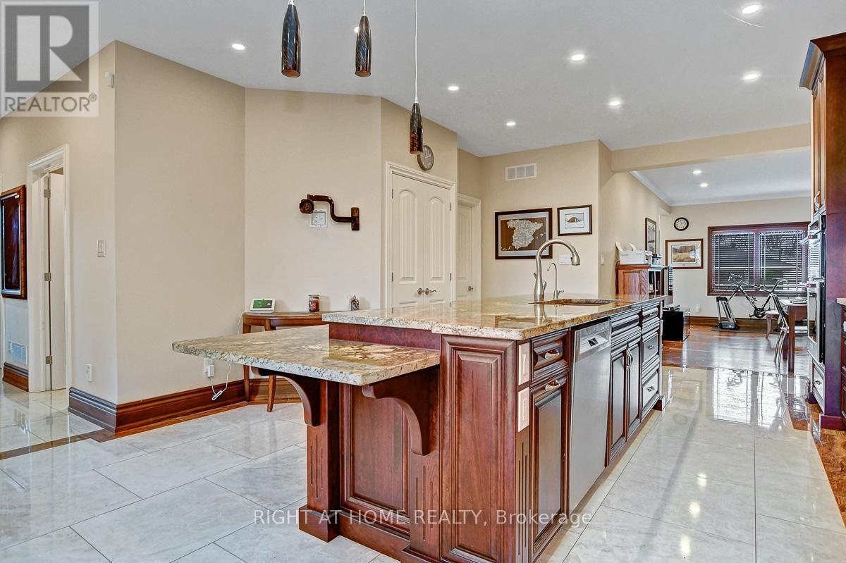 1271 Field Street, Ottawa, ON