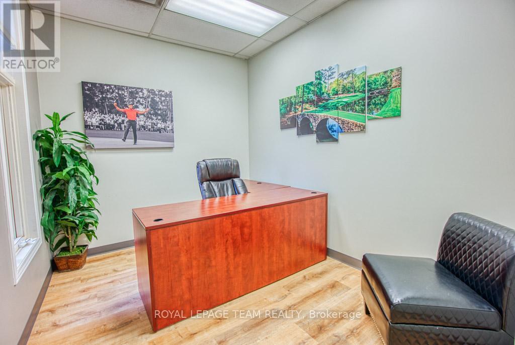 84 Centrepointe Drive, Ottawa, ON