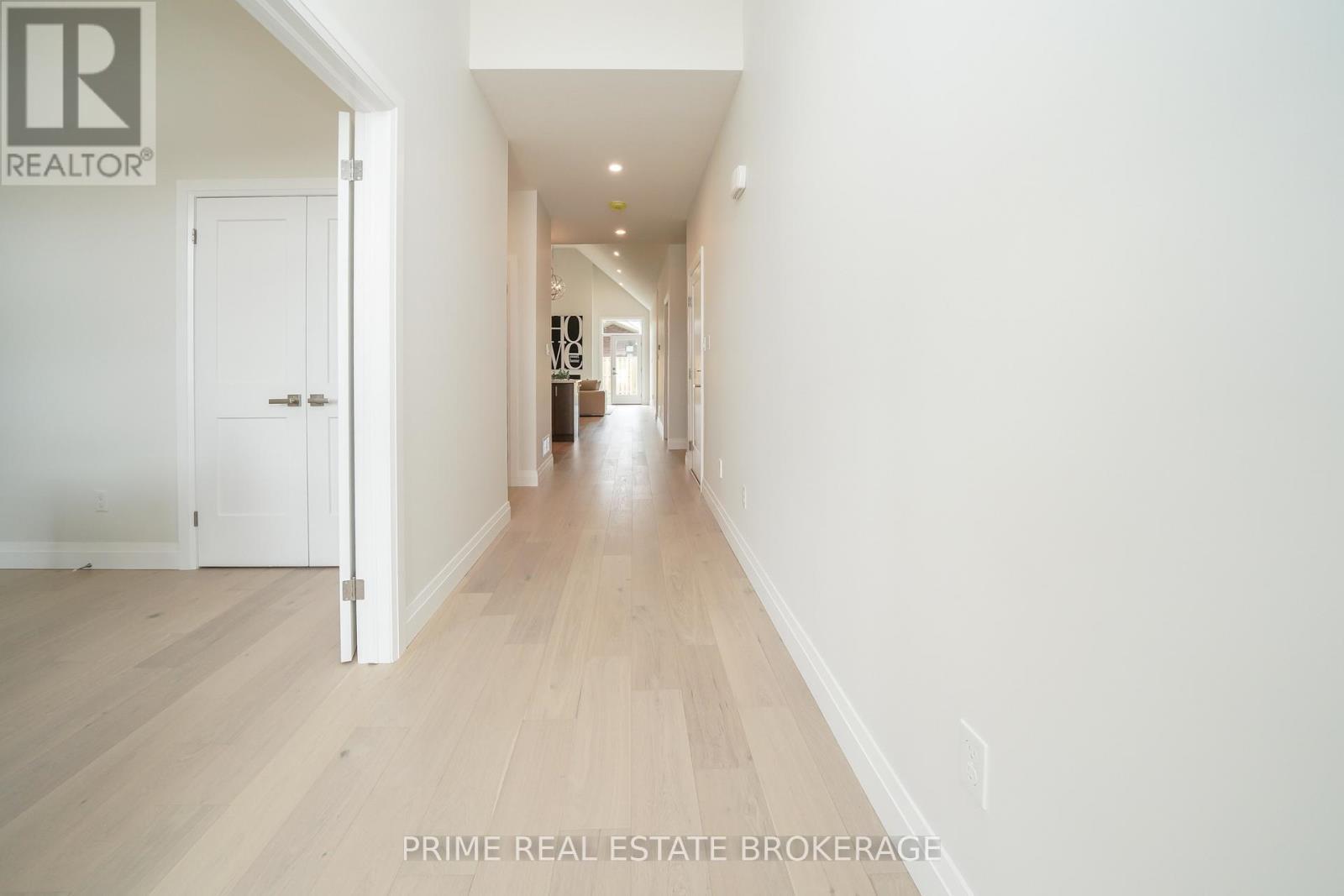 Unit to be built - Photos are of model unit. - 6 - 62 Compass Trail, Central Elgin (Port Stanley), ON