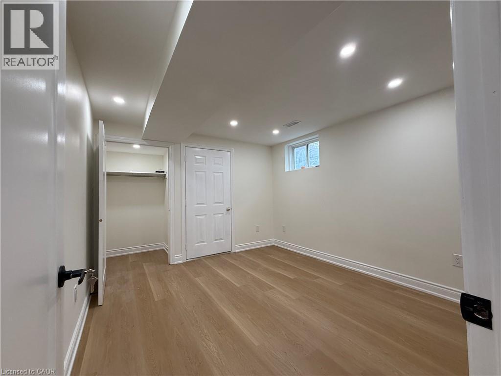 4 Waterside Drive Unit# Lower, Hamilton, ON