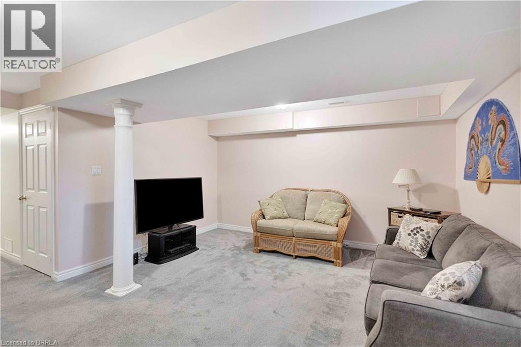 Rereation Room - 120 Beddoe Drive Unit# 6, Hamilton, ON