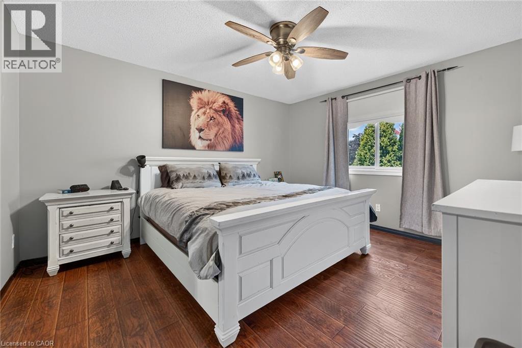 195 Locheed Drive, Hamilton, ON