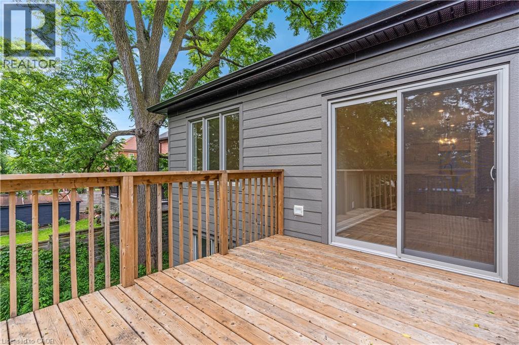 1188 Queenston Road, Cambridge, ON
