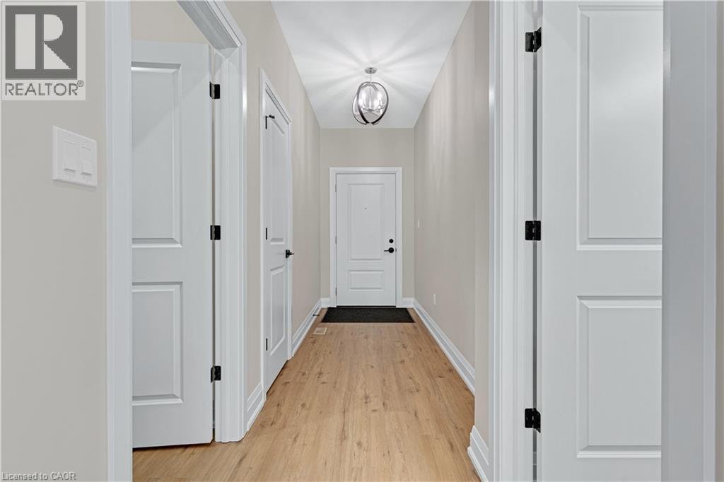 1188 Queenston Road, Cambridge, ON