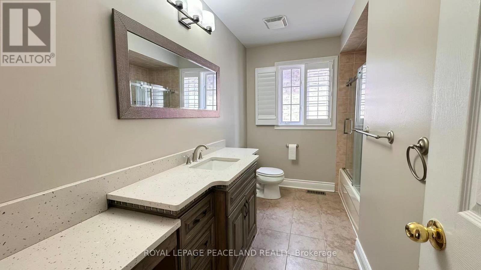 6 Cragg Crescent, Ajax, ON